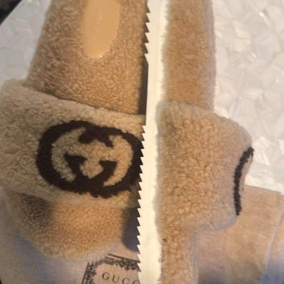Gucci sherling slides - Picture 8 of 8